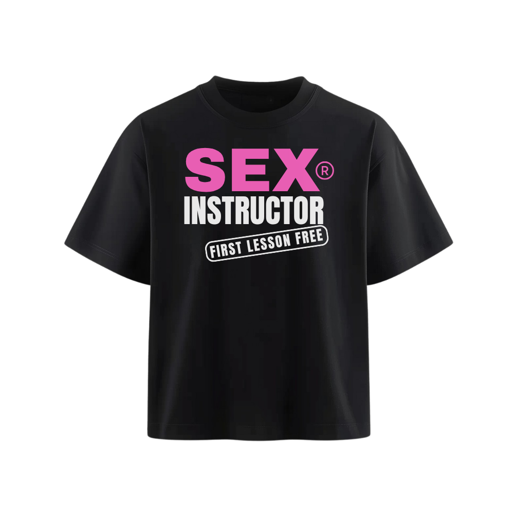 czarna koszulka z napisem sex instructor first lesson free